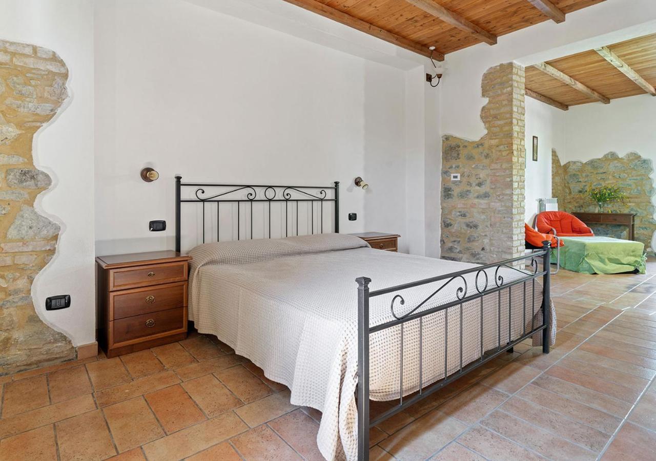 וולטרה Agriturismo San Giuseppe מראה חיצוני תמונה